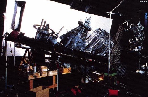 Blade Runner model cityscape clearly showing the Millennium Falcon